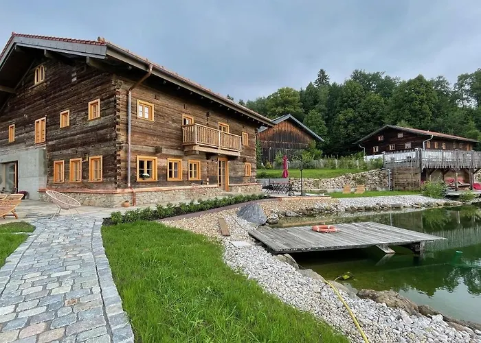 Vila Rehberg14 *